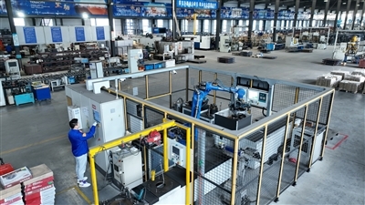 智能驅動，智造未來 黃山汽車零部件企業生產忙，機器人研發引領產業升級